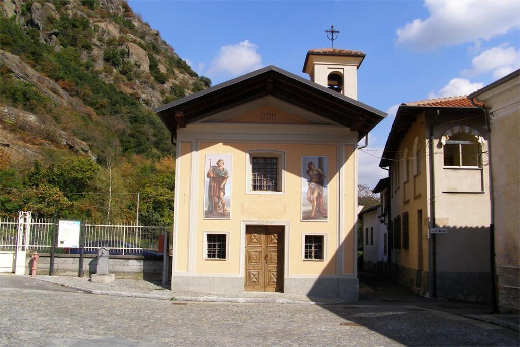 Caprie L'Antico Borgo Rooms Rental מראה חיצוני תמונה